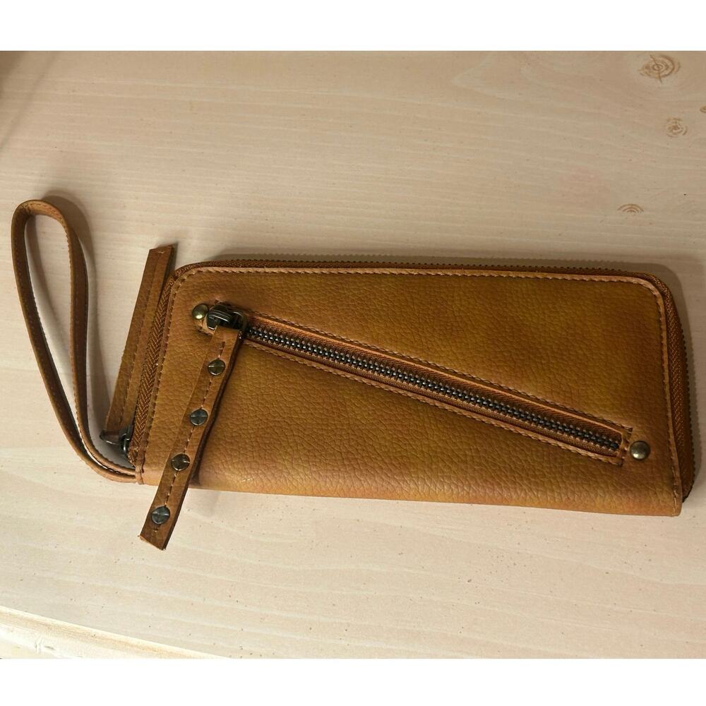 Free People Distressed Vegan Leather Wallet Zip Around Wristlet Boho Clutch Gift